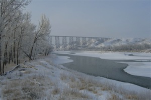 lethbridge bridge in winter